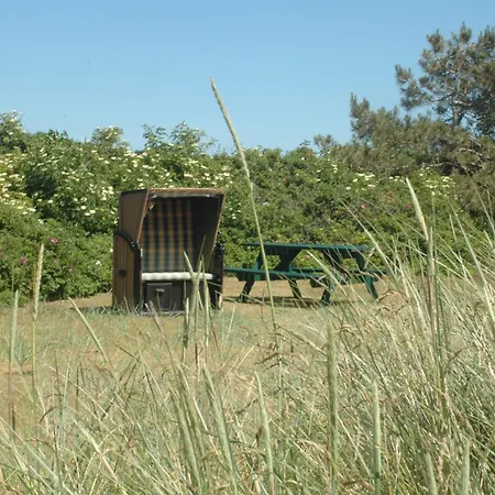 Haus Ruhewinkel, 2 * Alkersum