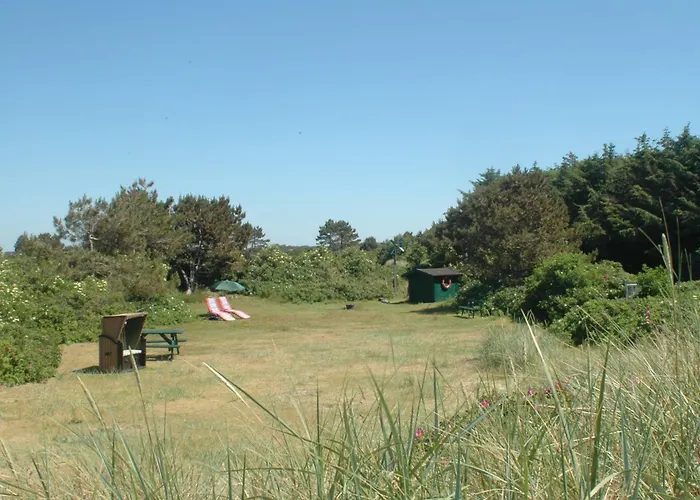 Haus Ruhewinkel, 2 بيت للعطل Alkersum